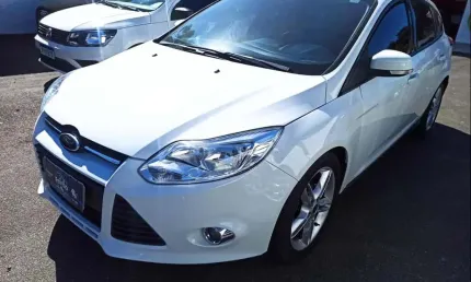Ford focus 2.0 se 16v flex 4p powershift 2015