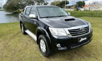 Toyota hilux cd4x4 srv 2012