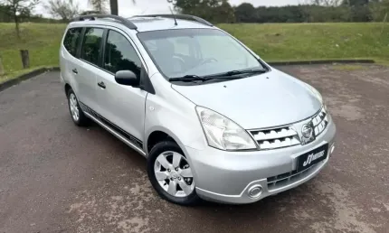 Nissan grand livina 18s 2012