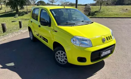 Fiat uno vivace 1.0 2014