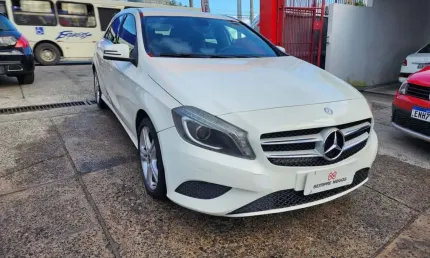 Mercedes-benz a200turbo 2014