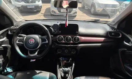 Fiat cronos 2018 | completo | multimídia | couro | kit gnv | excelente custo-benefício