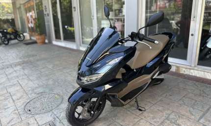 Honda pcx 160 dlx 2025