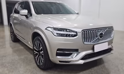Volvo xc90 t8 plus recharge 2023 2.0 não há comparativo, venha conferir