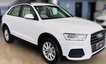 Q3 1.4 tsfi attraction - todas revisoes audi - periciada - interna clara