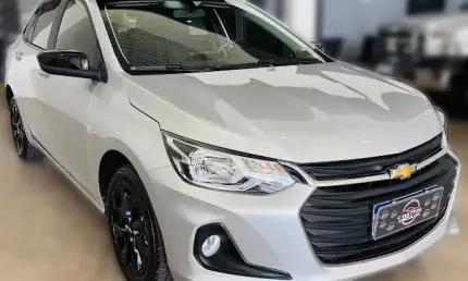Onix lt 1.0 turbo - periciado - pneus novos - revisado - apenas 73600 km - tela grande