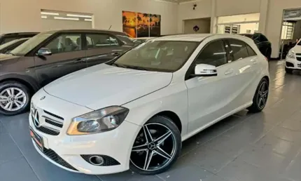 Mercedes-benz a 200 1.6 turbo urban 16v - 2013/2014