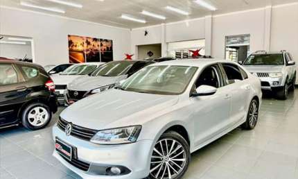 Volkswagen jetta 2.0 tsi highline 200cv - 2012/2013