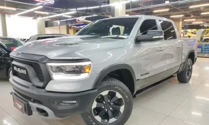 Ram 1500 rebel hemi 4x4 2021