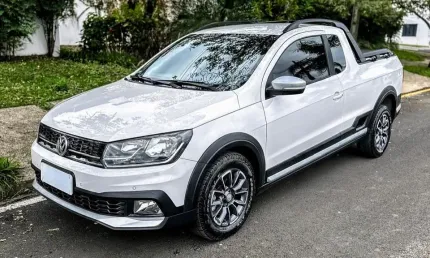 Saveiro cross