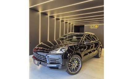 Porsche cayenne 2022 3.0 v6 e-hybrid awd tiptronic s