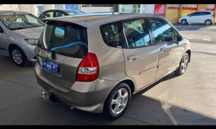 Honda fit 1.4 16v 4p lxl automático