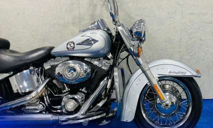 Heritage softail classic