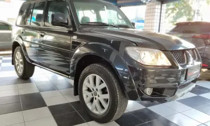 Mitsubishi pajero tr4 2010 2.0 4x4 16v 140cv flex 4p automático