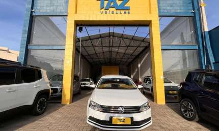Volkswagen jetta 2.0 4p confortline tiptronic automático