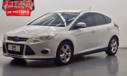 Ford focus hatch s 1.6 flex automatizado - 2014 - branca