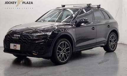 Audi q5 s-line black quattro 2.0 tfsi gasolina s-tronic - 2023 - preto