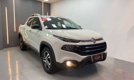 Fiat toro 2021 2.4 16v flex volcano automático