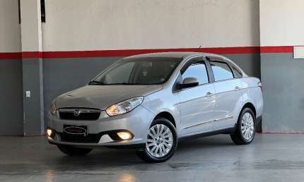 Fiat grand siena essence 1.6 2013