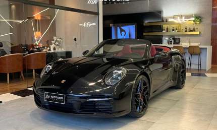 Porsche 911 carrera cabriolet 3.0 (991/992)  - preta - 2024/2024