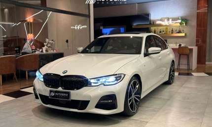 Bmw 320i 2.0 tb m sport a.flex/m.sport 4p  - branca - 2021/2022
