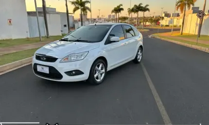Ford focus 2.0 glx 16v flex 4p manual