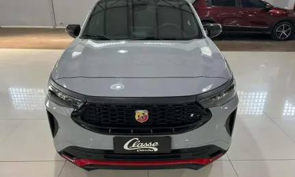 Fiat fastback abarth 270 2025