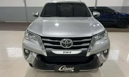 Toyota hilux swsr a2gf 2017