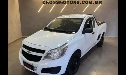 Chevrolet montana ls 2015