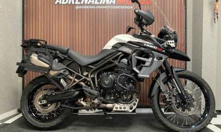 Triumph tiger 800 xca