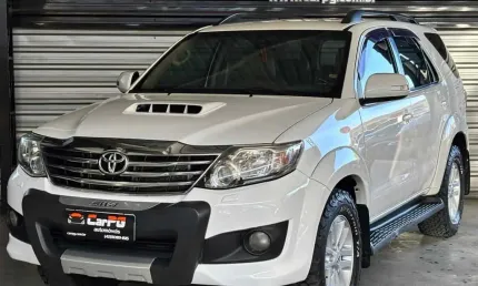 Toyota hilux sw4 2013 3.0 srv 4x4 7 lugares 16v turbo intercooler diesel 4p automático