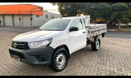 Toyota hilux 2.8 4x4 cs chassi 16v turbo diesel 2p manual