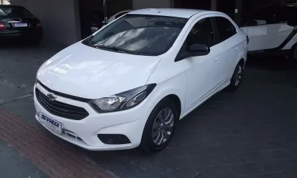 Chevrolet onix joy plus black edition 1.0 flex 2021/2021 branco