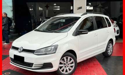 Spacefox 1.6 trendline total flex 2018 c/ chave reserva e baixa quilometragem