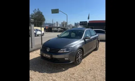 Volkswagen jetta highline 2.0 tsi 16v 4p tiptronic