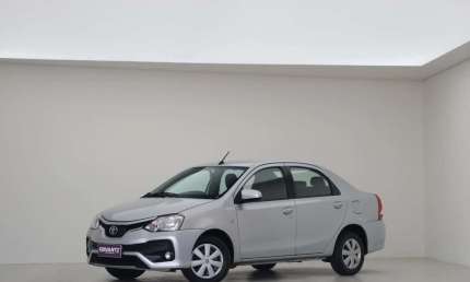 Toyota etios sedan flex automático