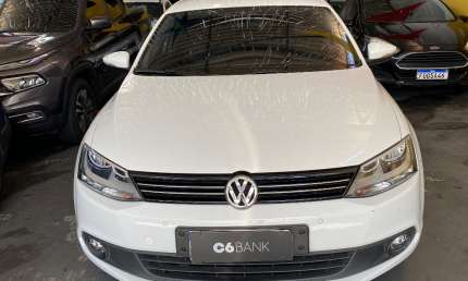 Jetta confortline automático 