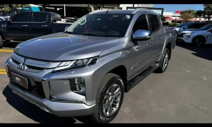 Mitsubishi l200 triton 2.4 16v turbo diesel sport hpe-s cd 4p 4x4 automático