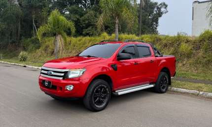 Ranger xls 2.5 flex com gnv ano 2013