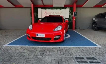 Porsche panamera turbo 2010