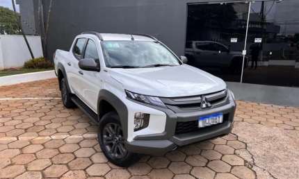 Mitsubishi l200 triton 2.4 16v turbo diesel sport outdoor plus cd 4p 4x4 automático