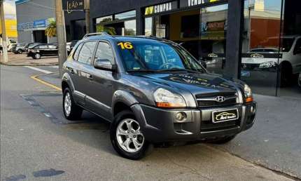 Hyundai tucson 2.0 mpfi gls base 16v 143cv 2wd - 2015/2016