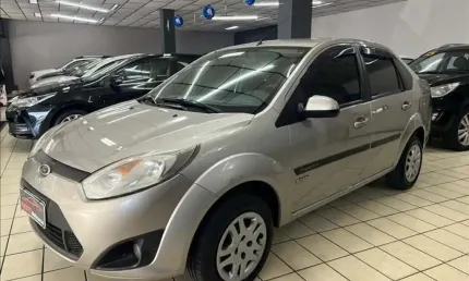 Ford fiesta 1.6 mpi sedan 8v - 2011/2012
