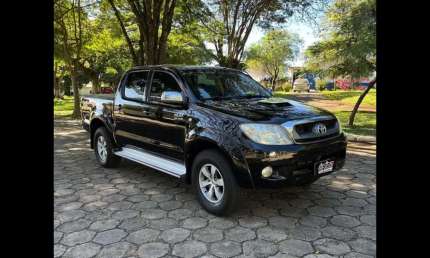 Toyota hilux cd4x4 srv 2008