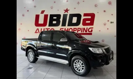 Toyota hilux cd4x4 srv 2013