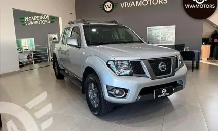 Nissan frontier svatk 4x4 2014
