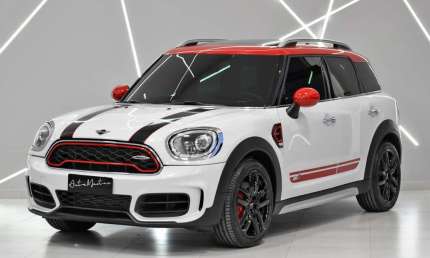 Mini cooper country. john works all4 2.0 aut.