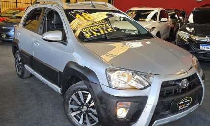Toyota etios cross 2018 1.5 16v flex 4p automático