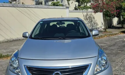 Versa 2013 sv 1.6 flex/gnv  completo