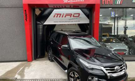 Toyota hilux sw4 2.8 srx diamond 4x4 7 lugares 16v turbo intercooler diesel 4p automático